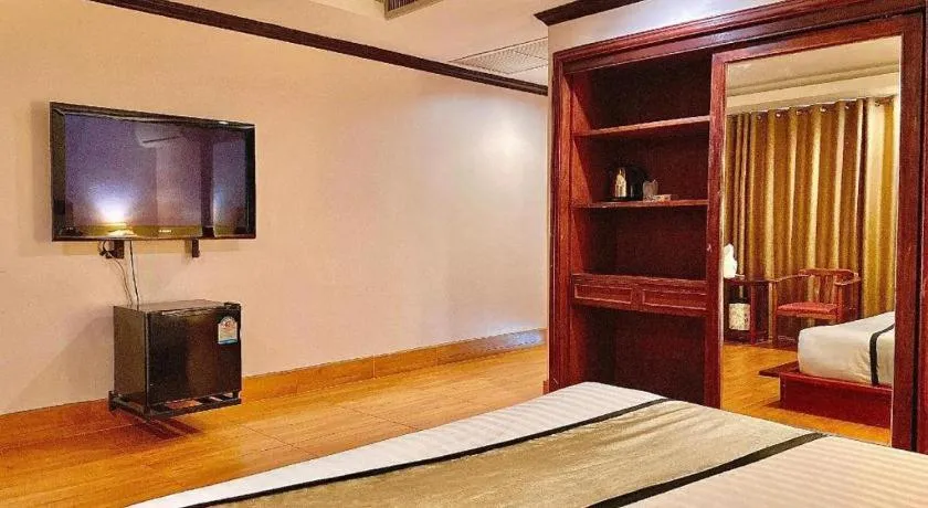 Bed in Cheuang Vanavong 2