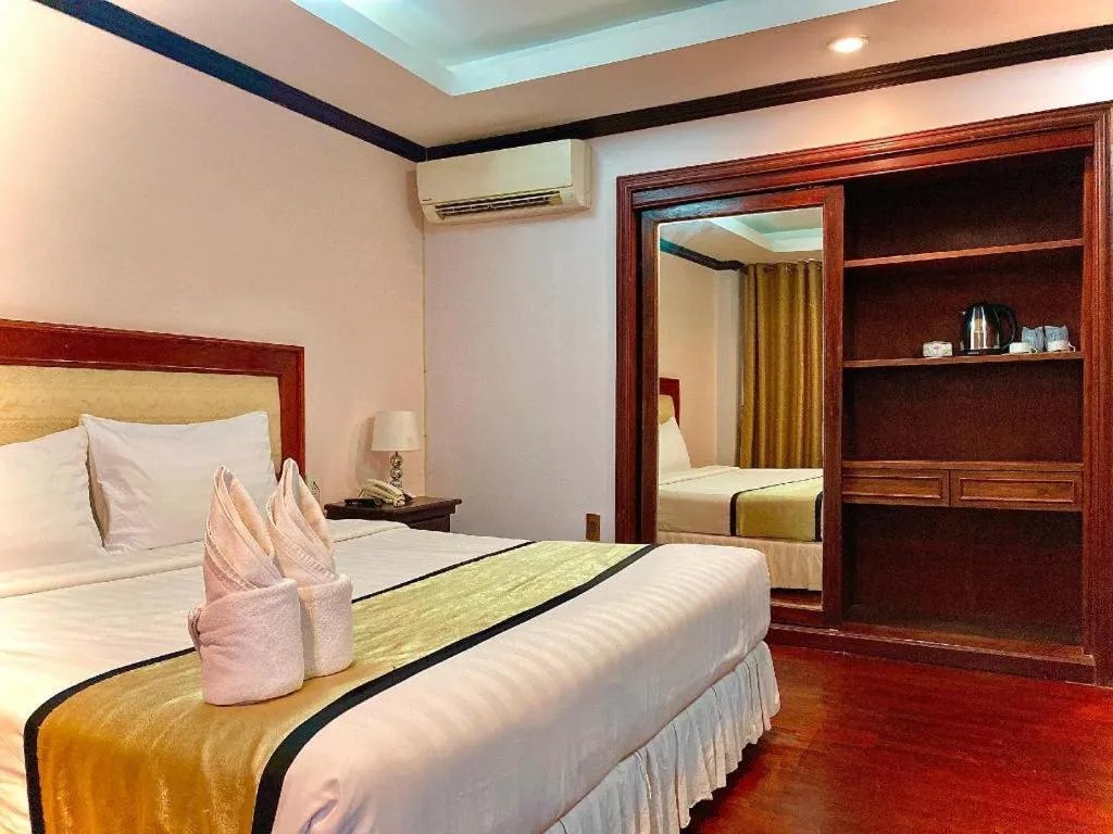 Bed in Cheuang Vanavong 2