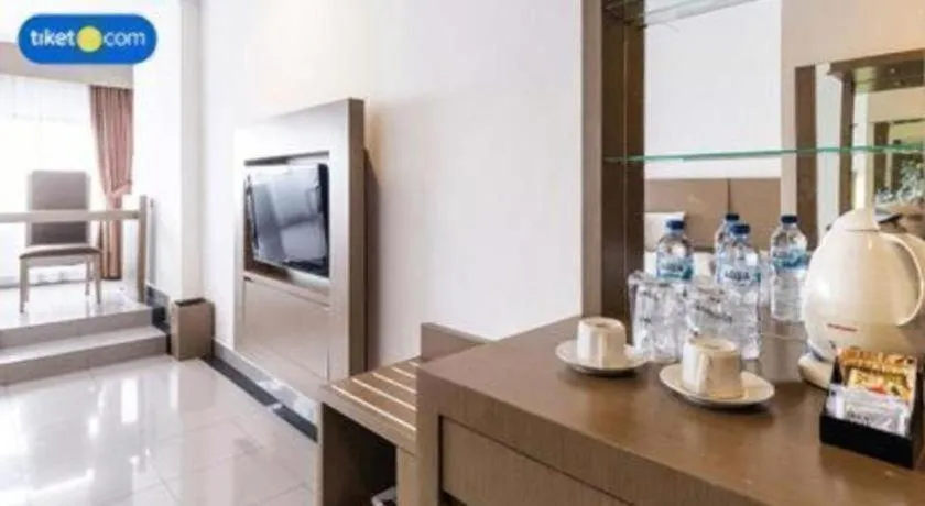 Danau Toba Hotel International