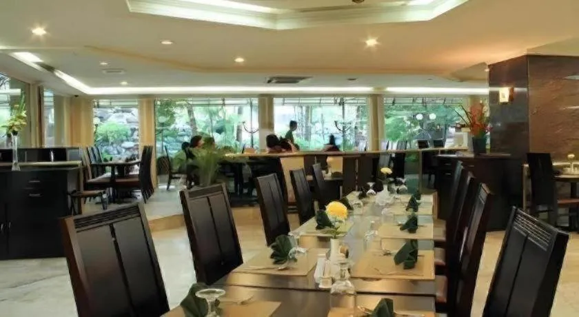 Danau Toba Hotel International