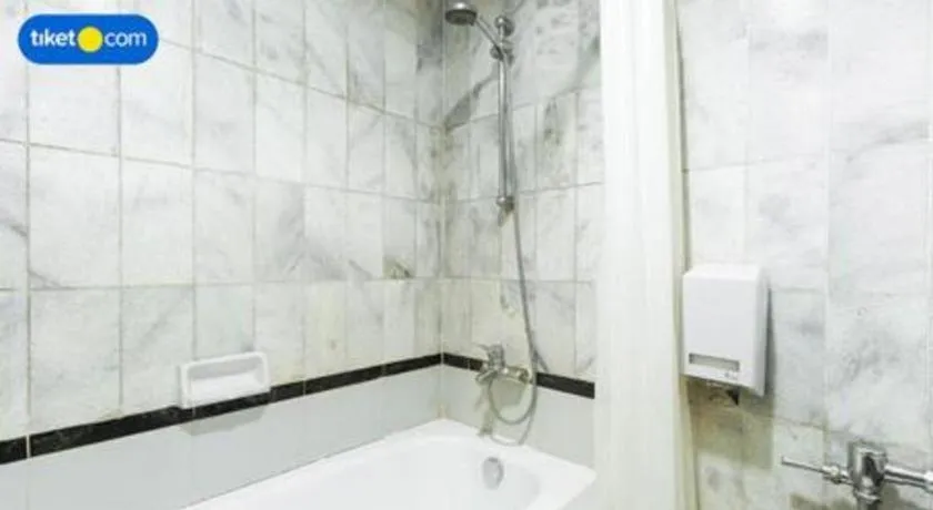 Danau Toba Hotel International