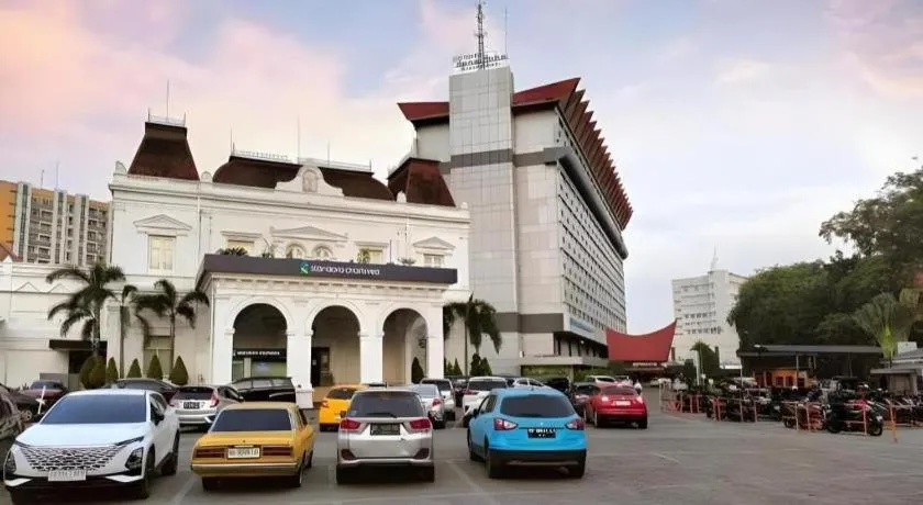 Danau Toba Hotel International