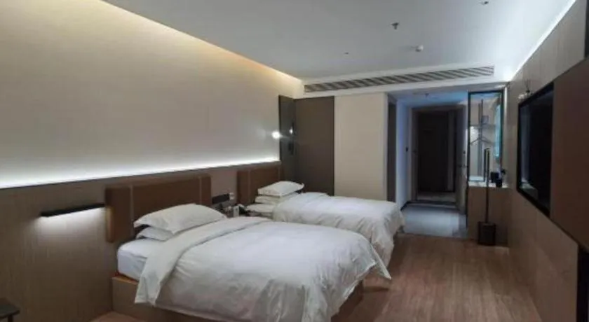 Bed in Jinggangshan ZhongTaiLai International Hotel