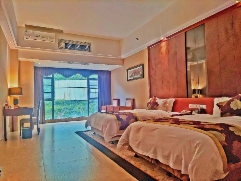 Bed in Jinggangshan ZhongTaiLai International Hotel