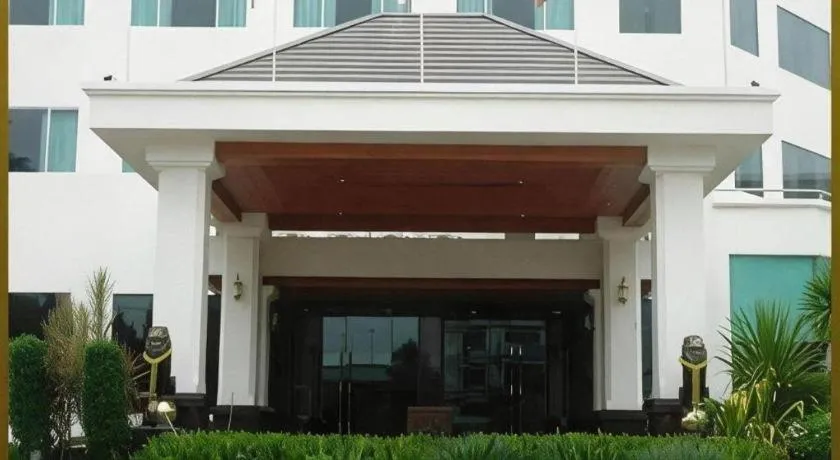 Sri U-Thong Grand Hotel