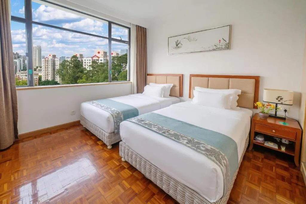 Bed in Nanhai Oil Hotel