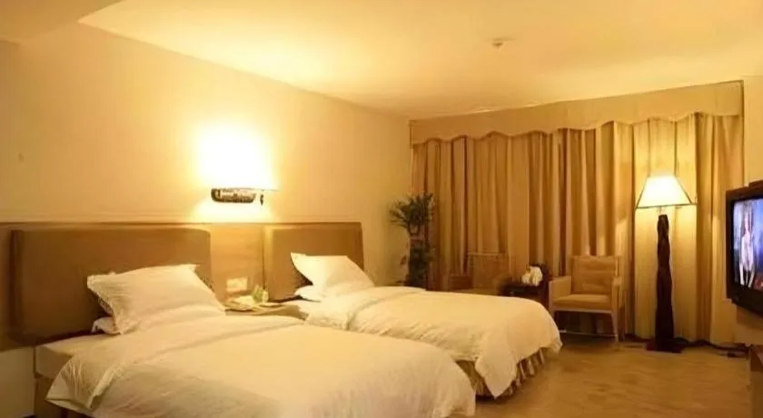 Bed in Nanhai Oil Hotel