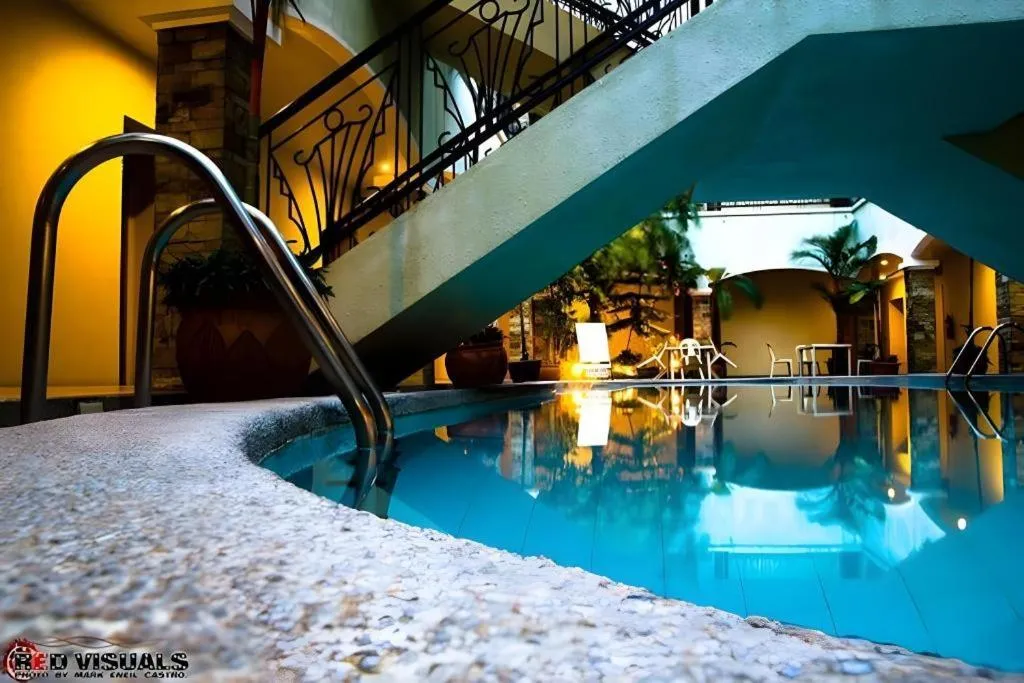 Bayfront Hotel Subic