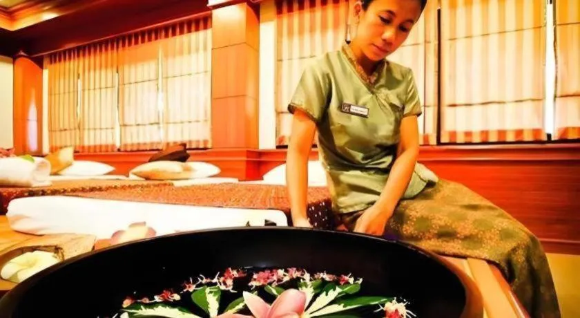 The Ligor City Hotel