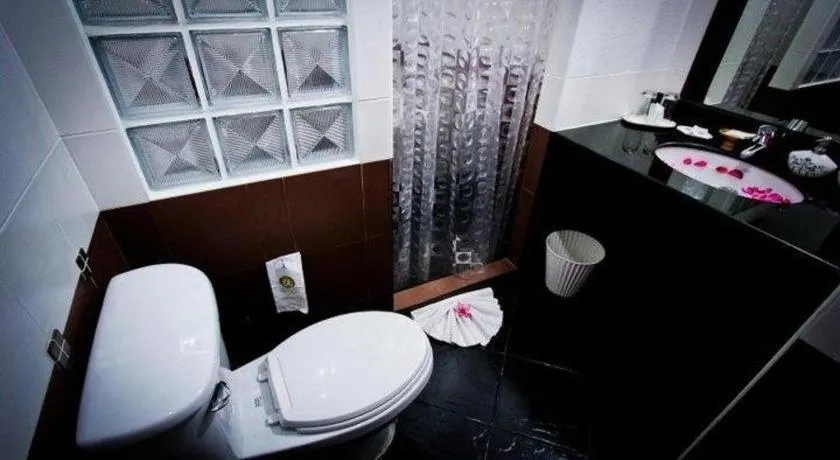 The Ligor City Hotel