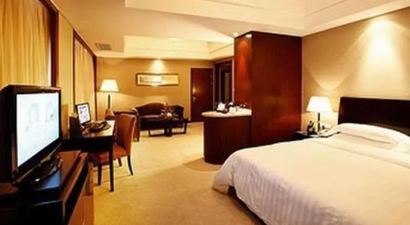 Bed in Jiande Peninsula Kaihao Hotel