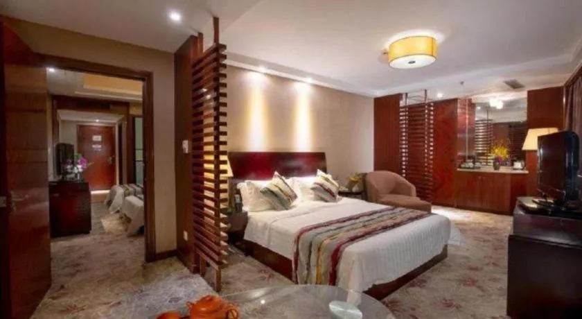 Bed in Jiande Peninsula Kaihao Hotel