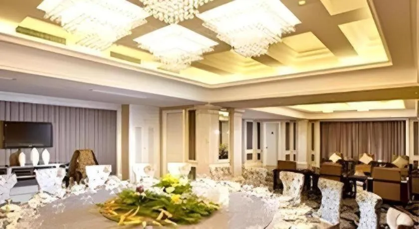 Jiande Peninsula Kaihao Hotel