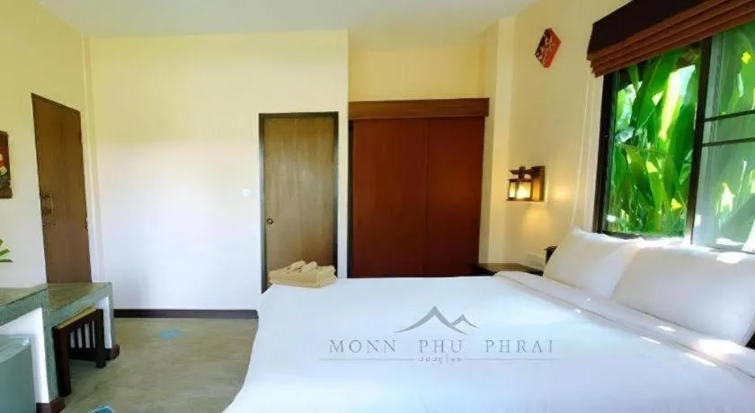 Bed in Monn Phu Phrai