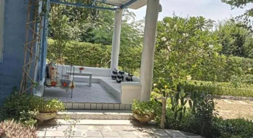 Brassiere Beach Hotel