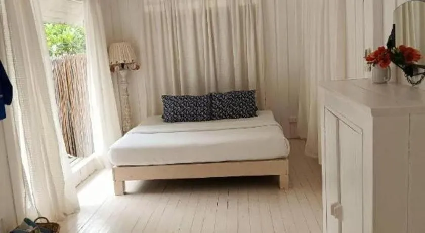 Bed in Brassiere Beach Hotel