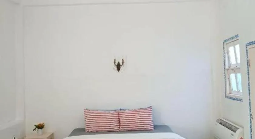 Bed in Brassiere Beach Hotel