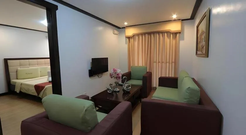 Bed in D' Leonor Hotel