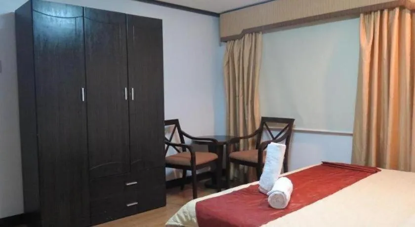 Bed in D' Leonor Hotel