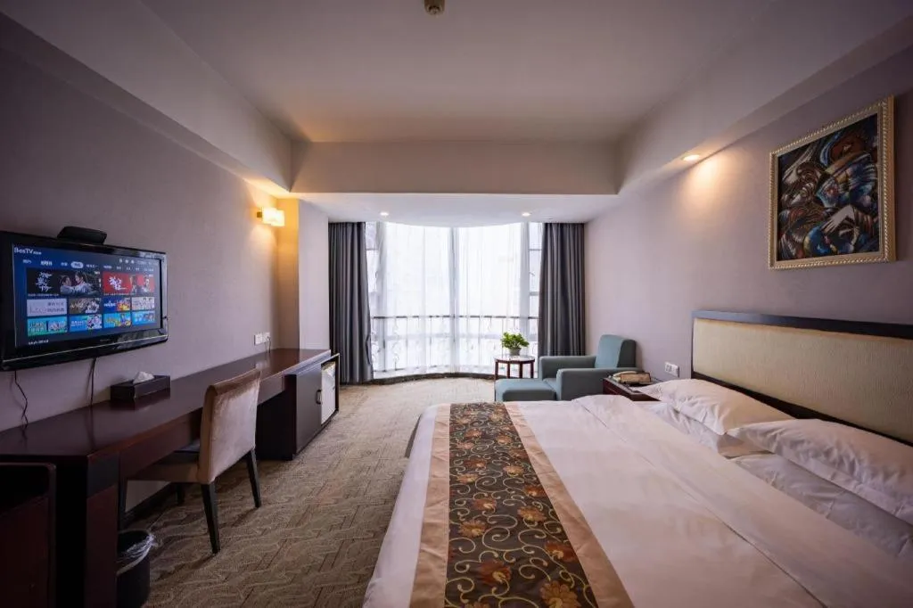 Bed in Wuhan Newport International Hotel