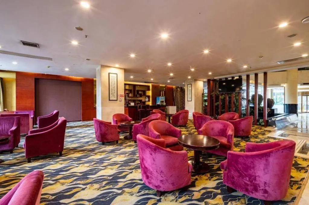 Wuhan Newport International Hotel