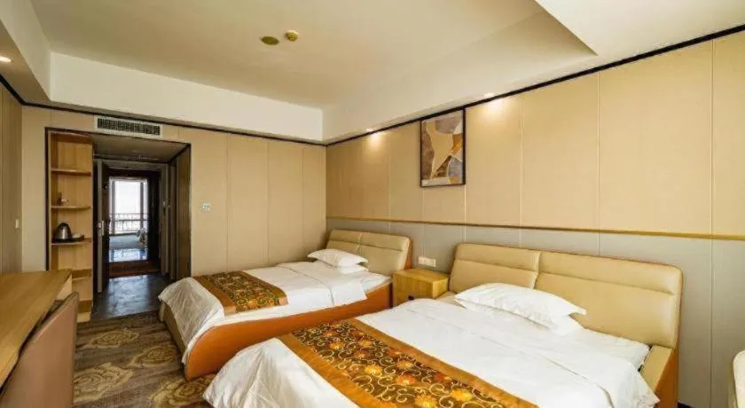 Bed in Wuhan Newport International Hotel