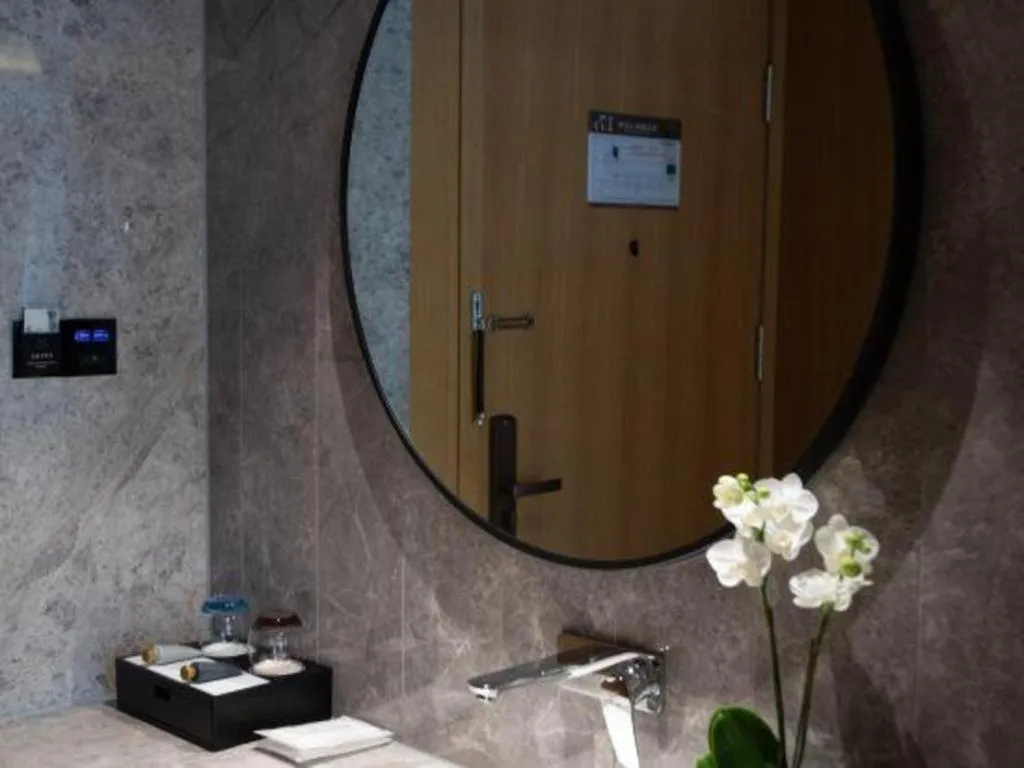 Kunming Greenlake View Hotel