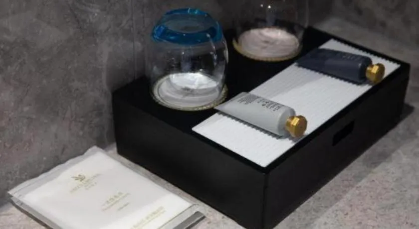 Kunming Greenlake View Hotel