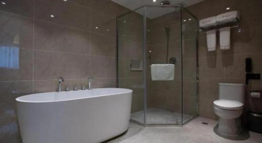 Kunming Greenlake View Hotel