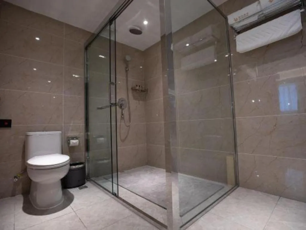 Kunming Greenlake View Hotel