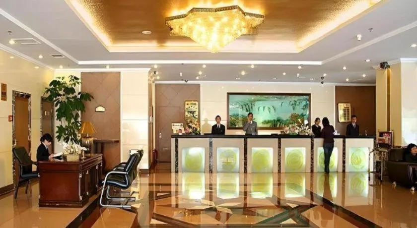 Kunming Greenlake View Hotel