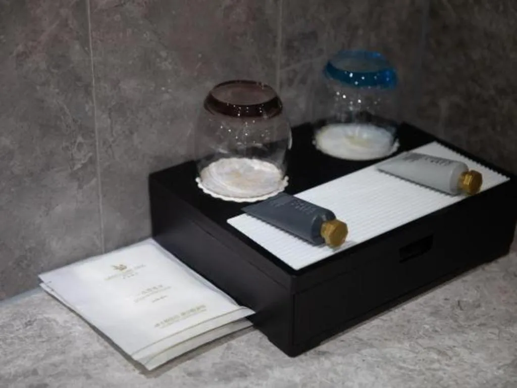 Kunming Greenlake View Hotel