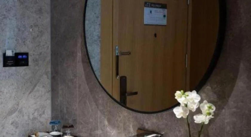 Kunming Greenlake View Hotel