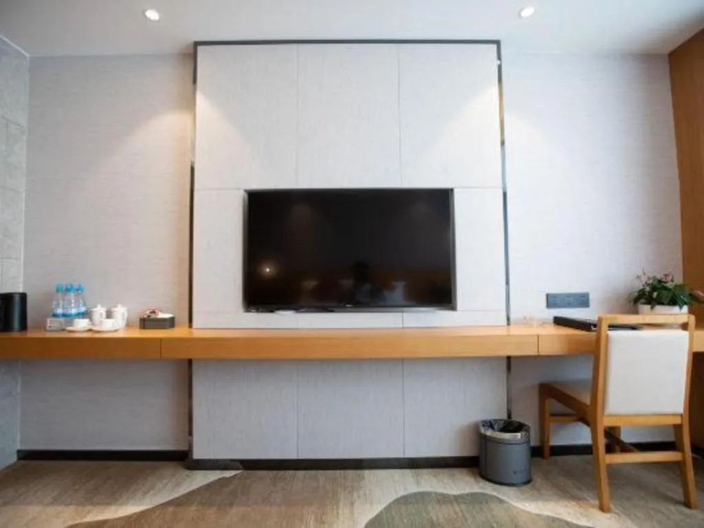 Kunming Greenlake View Hotel