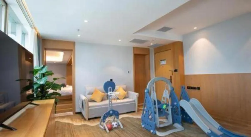 Kunming Greenlake View Hotel