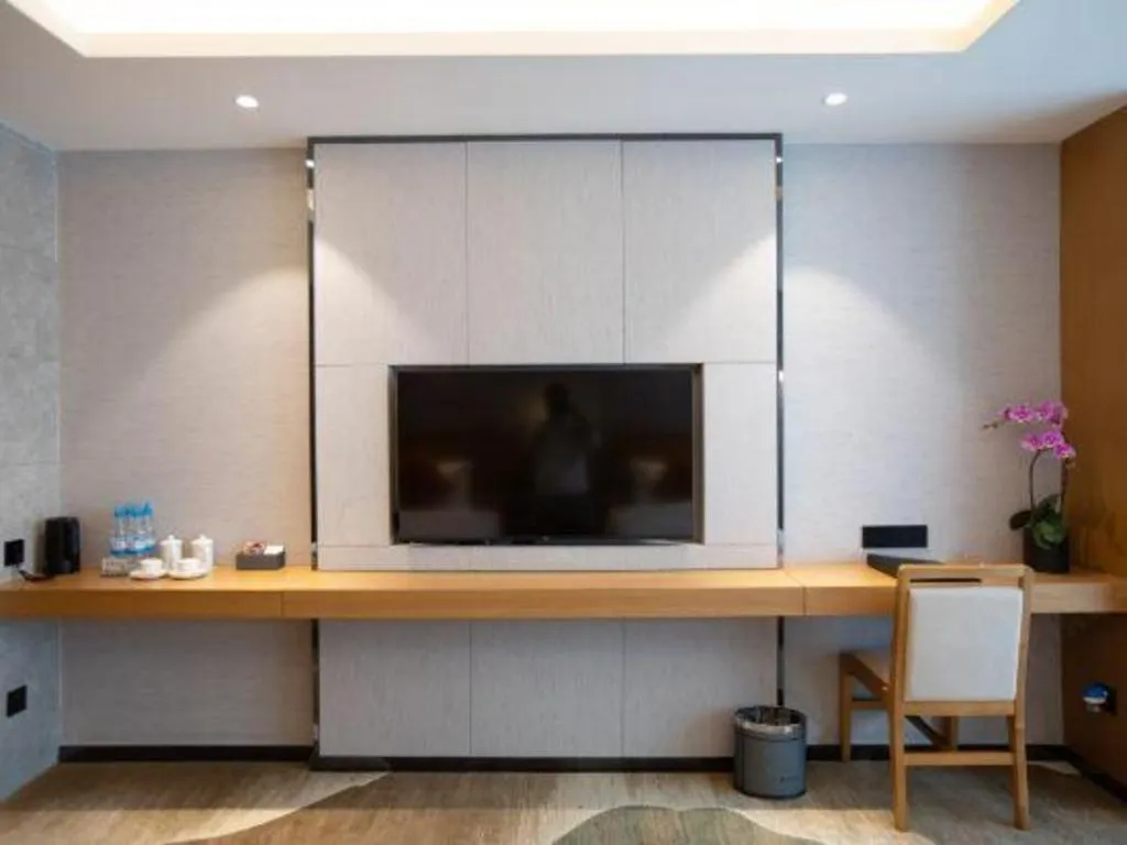 Kunming Greenlake View Hotel