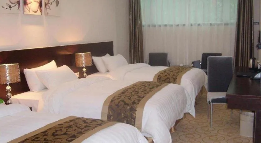 Bed in My Pleasant Hotel