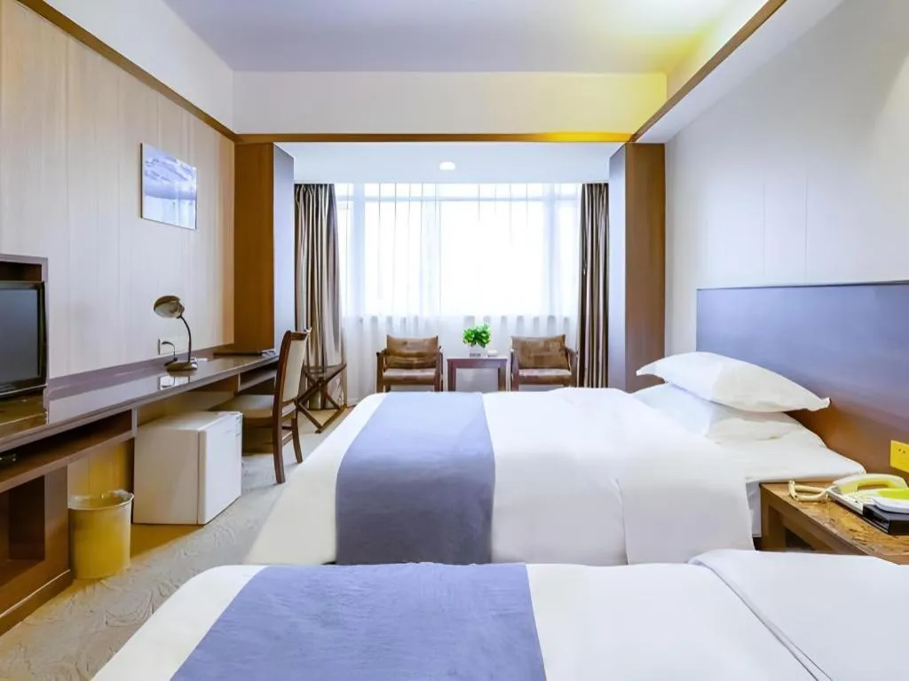 Bed in My Pleasant Hotel