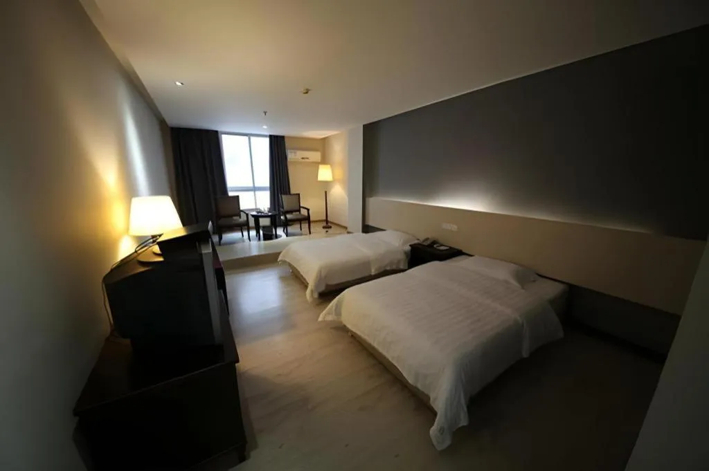 Bed in My Pleasant Hotel