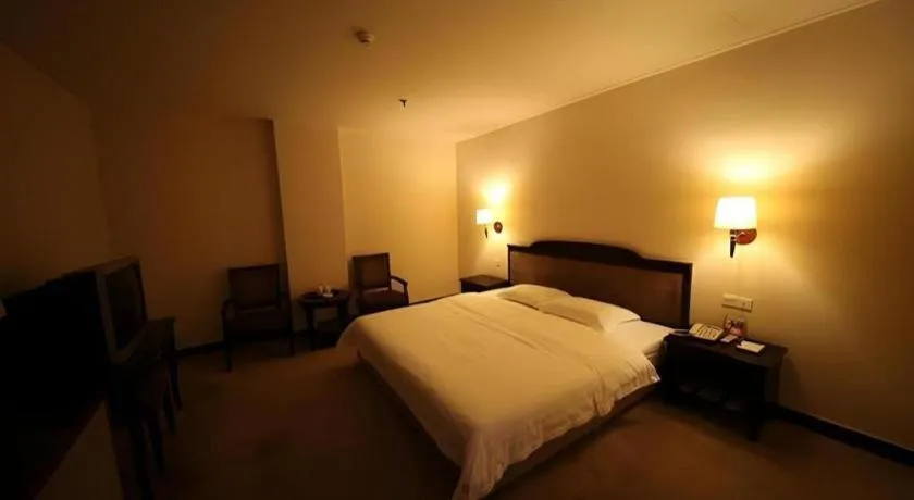 Bed in My Pleasant Hotel