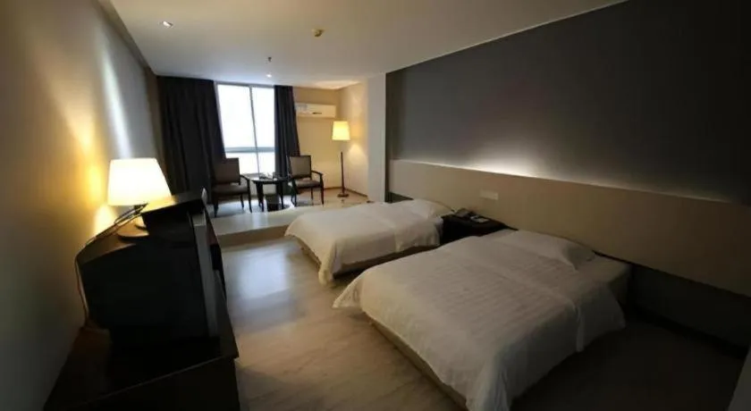 Bed in My Pleasant Hotel