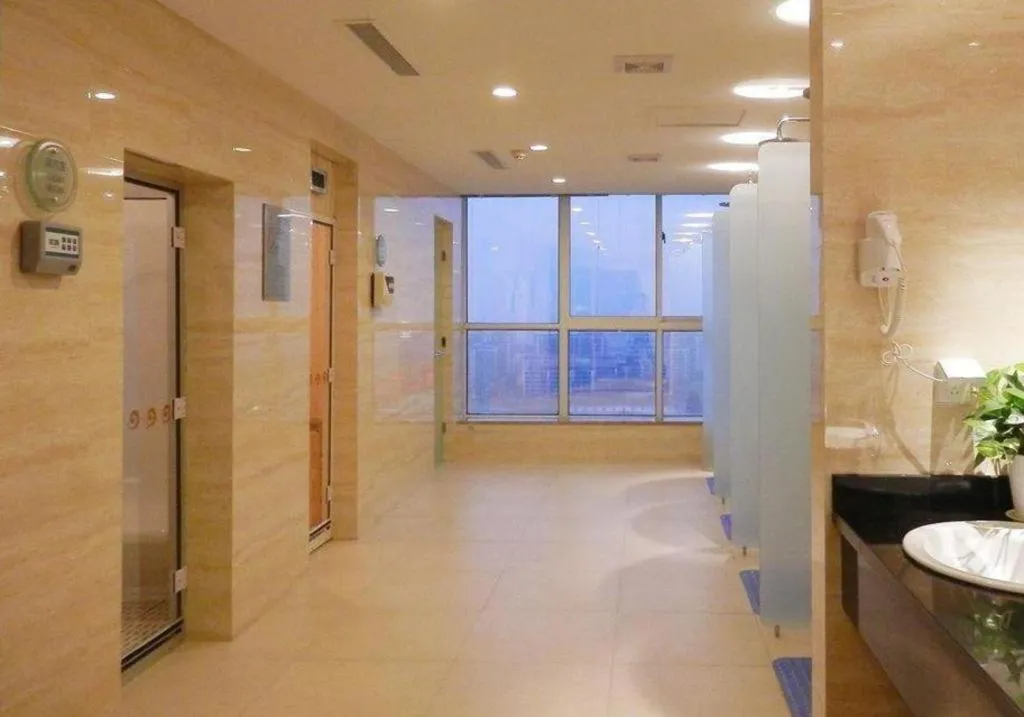 Qingdao Chengyang Detai Hotel