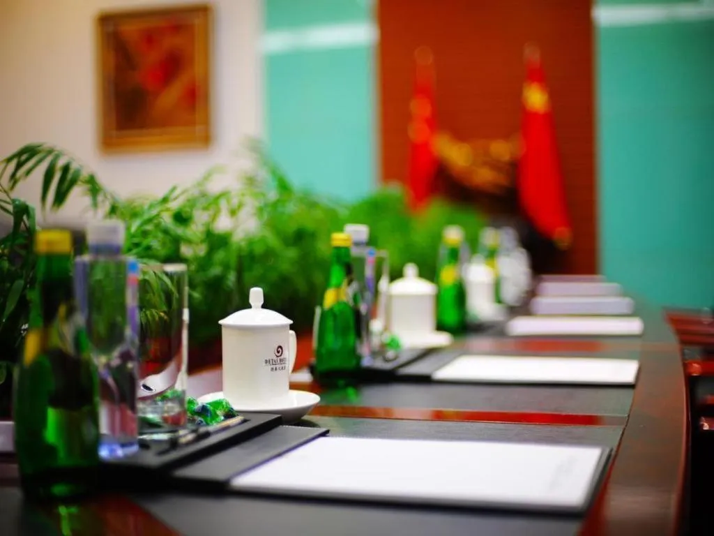 Qingdao Chengyang Detai Hotel