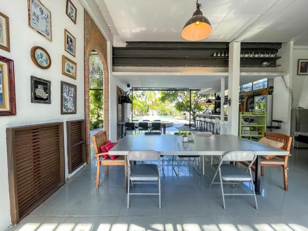 The Living Pool Villas