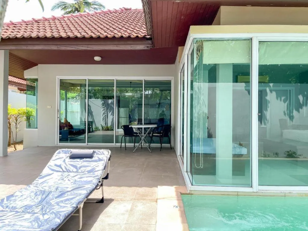 The Living Pool Villas