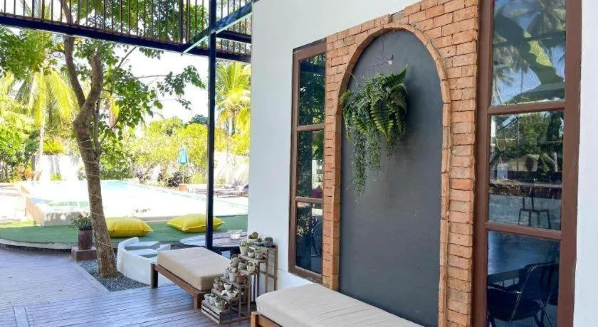 The Living Pool Villas