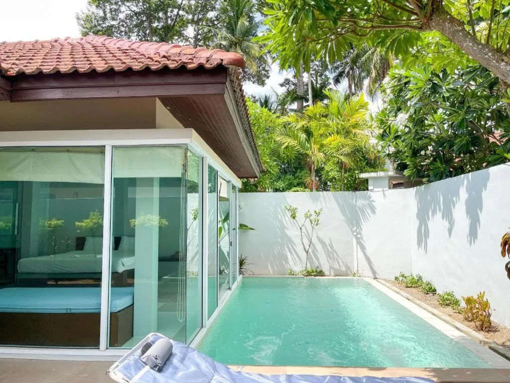 The Living Pool Villas