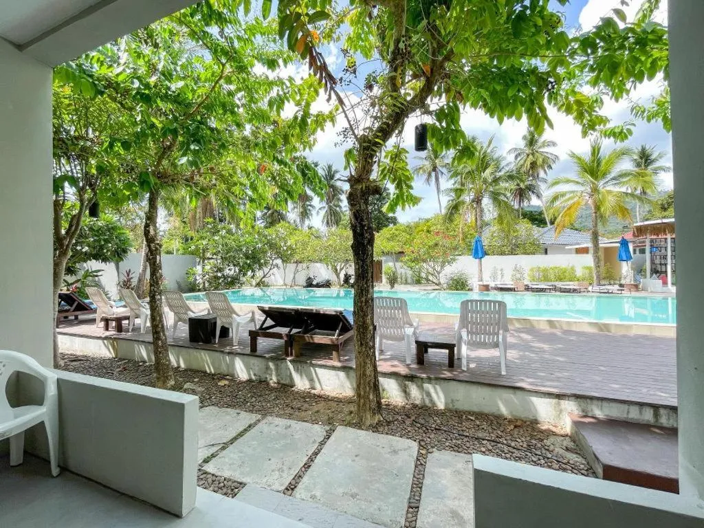 The Living Pool Villas