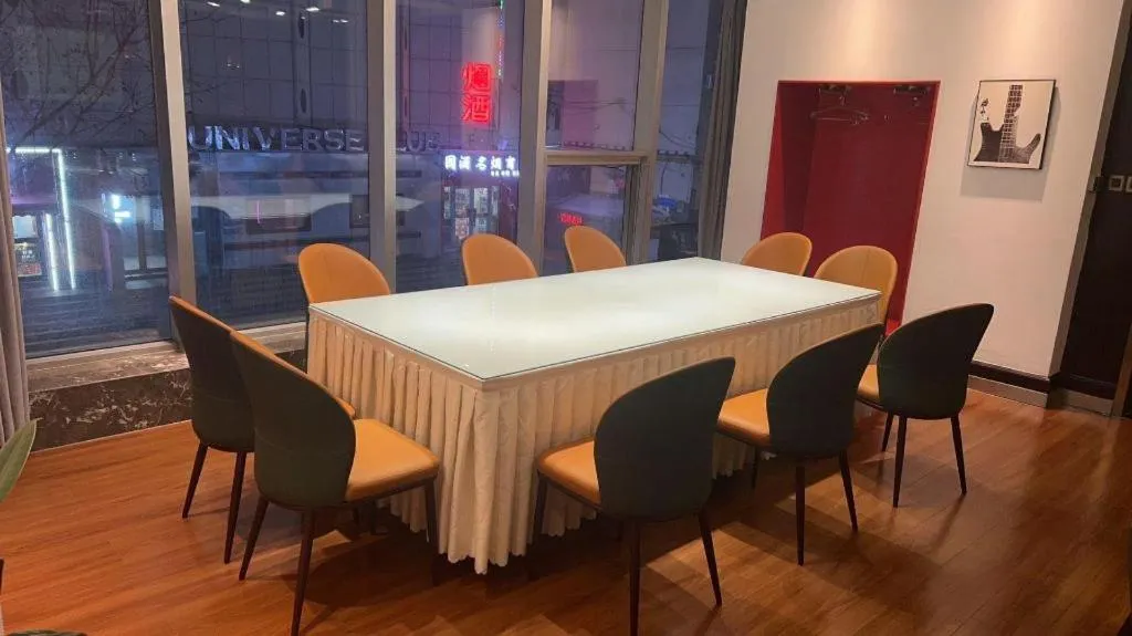 Urumqi Bayinhe Hotel