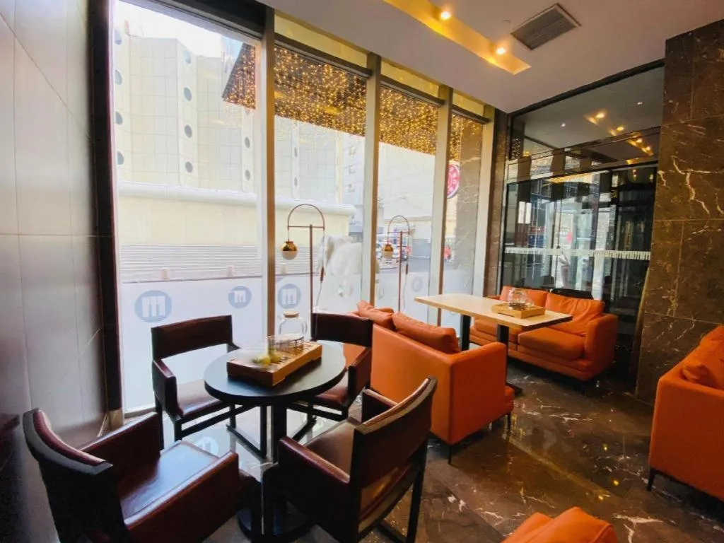 Bed in Urumqi Bayinhe Hotel